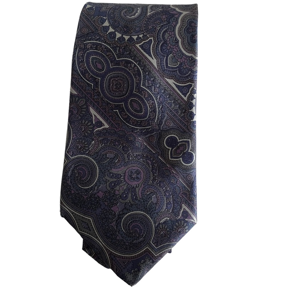 GEOFFREY BEENE NECKTIE